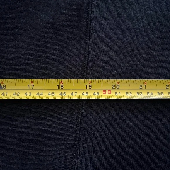 Hanes Black Crewneck Sweater with Skagit Speedway Design - Picture 5 of 8